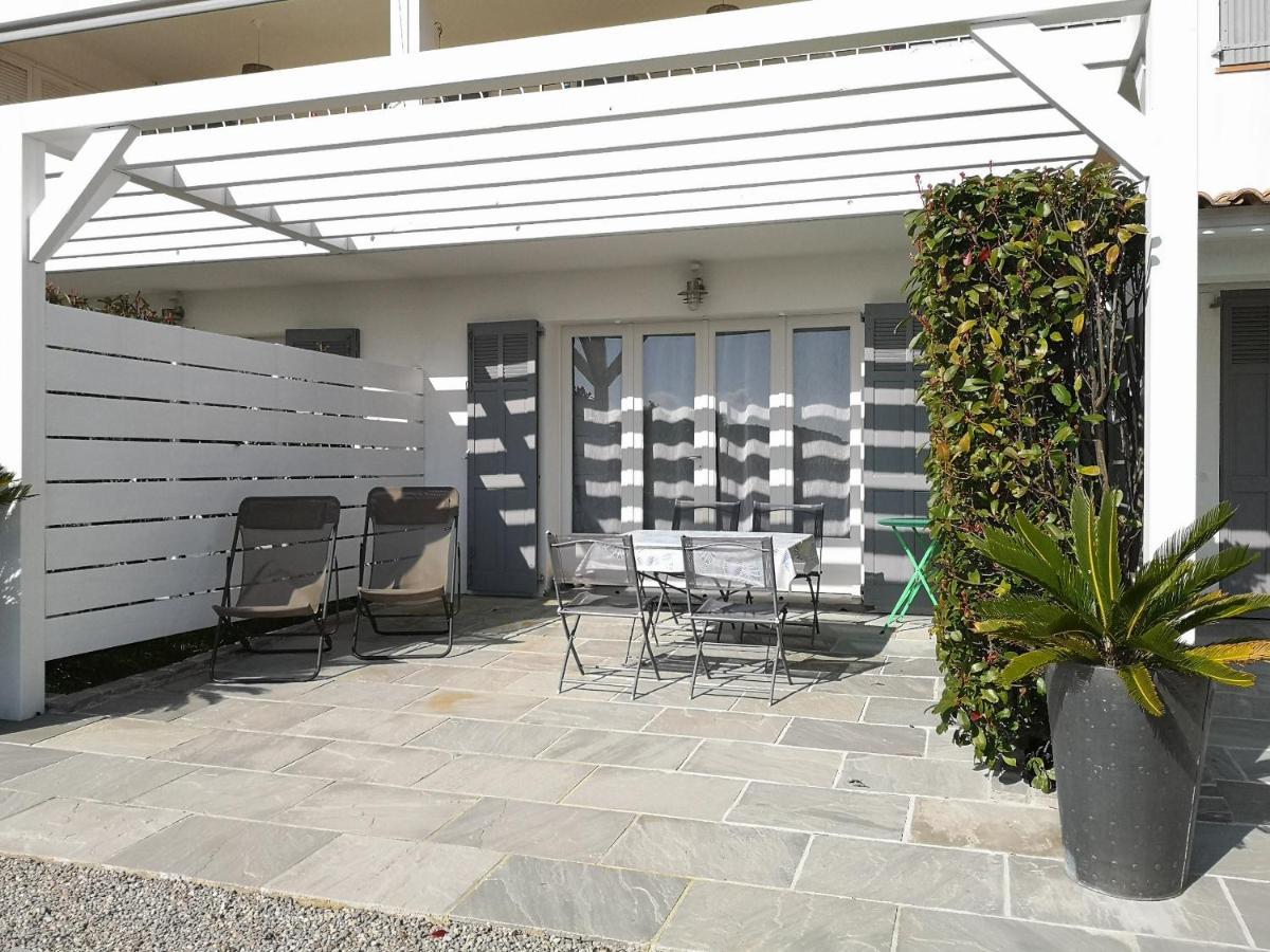 Villa Heliomar 카발레르쉬르메르 외부 사진