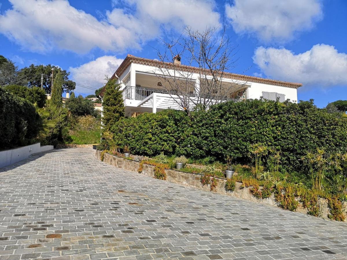Villa Heliomar 카발레르쉬르메르 외부 사진